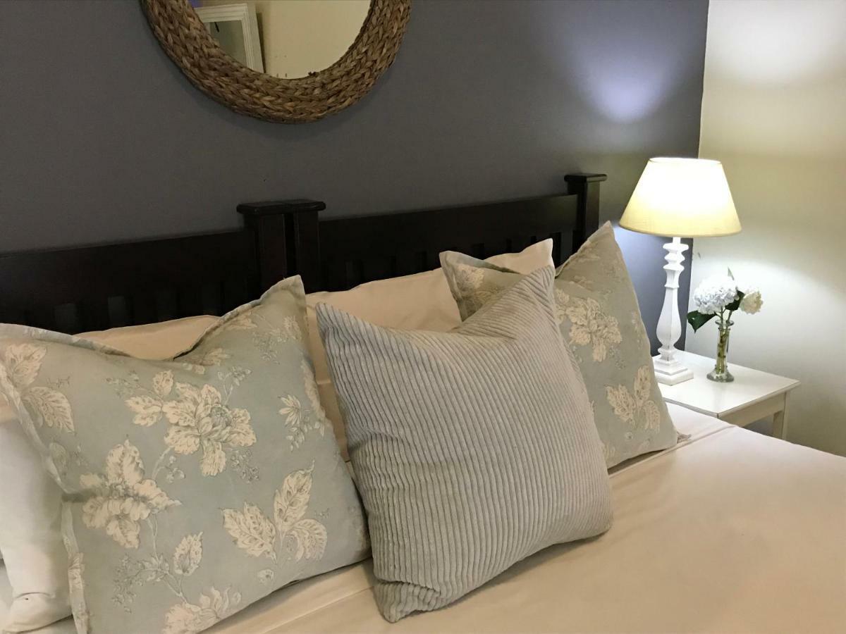 Bishops Guesthouse Eshowe ภายนอก รูปภาพ