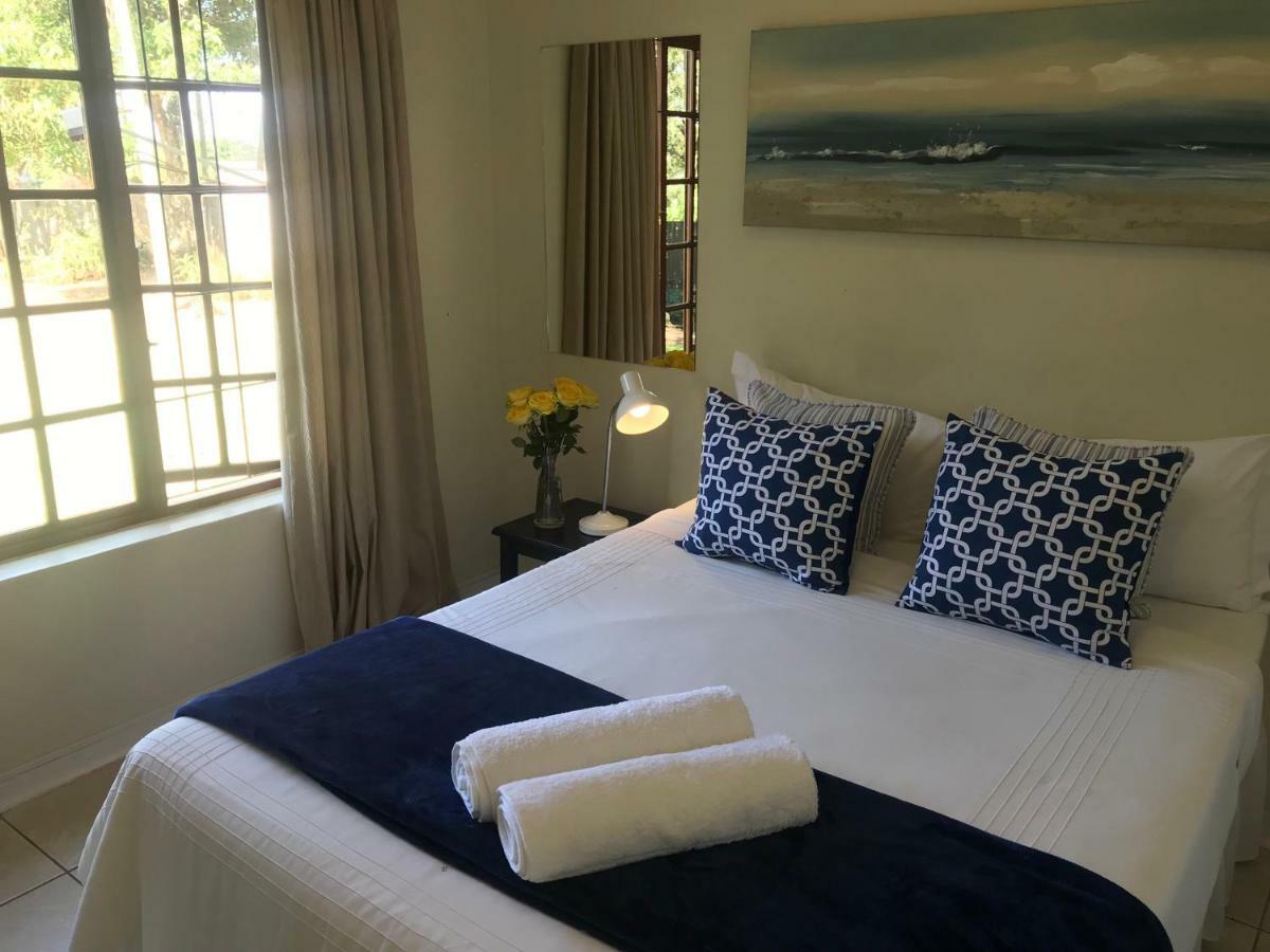 Bishops Guesthouse Eshowe ภายนอก รูปภาพ